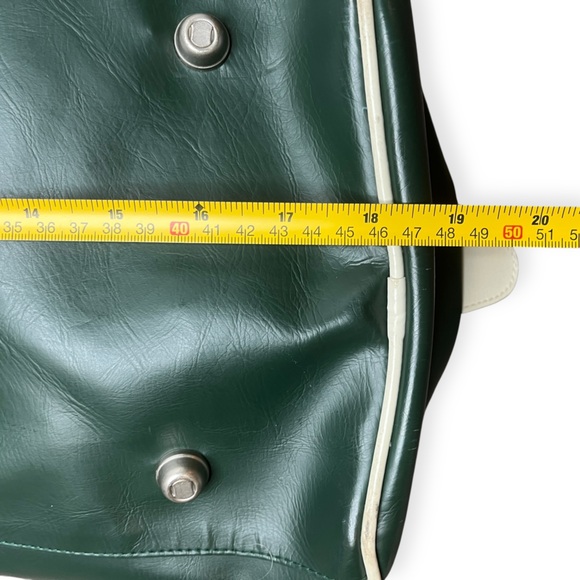👜 Vintage Roots Canada Beaver Logo Bowling Duffle Bag - Green & Cream - Picture 8 of 16
